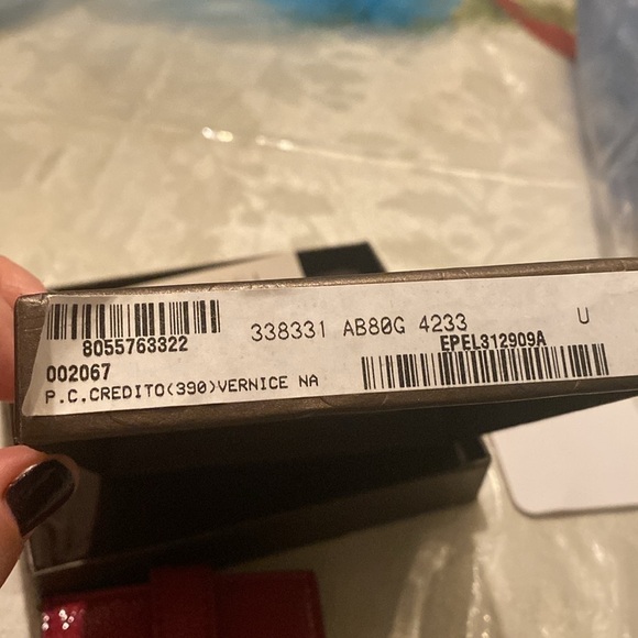 Gucci Pink Patent Leather Monogram  Credit Card Case  Condition like new - Picture 9 of 12